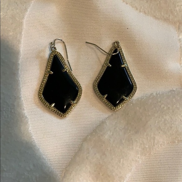 Kendra Scott Jewelry - Kendra Scott Earrings